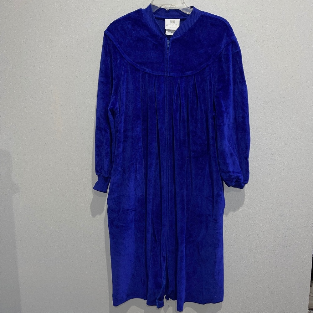Nordstrom Women's Warm Winter Robe Vintage Luxury Velour Large
